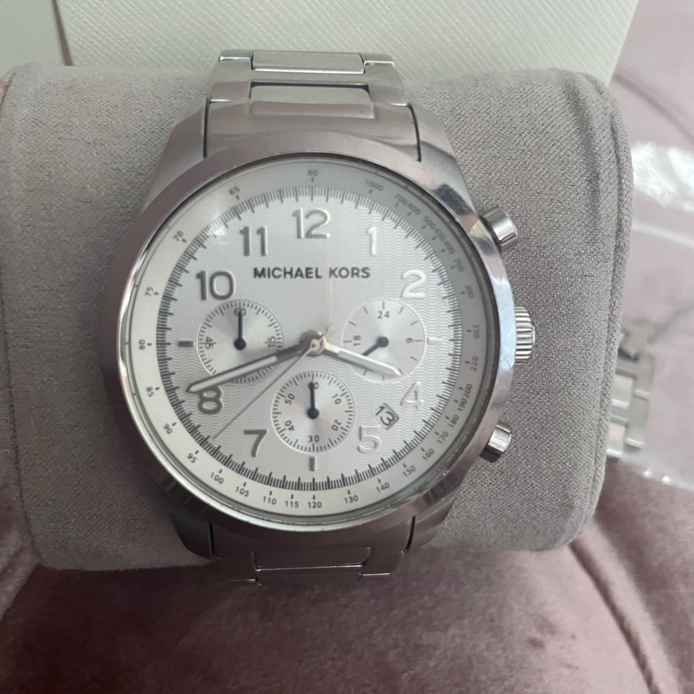 MIchael Kors Bradshaw silver tone watch